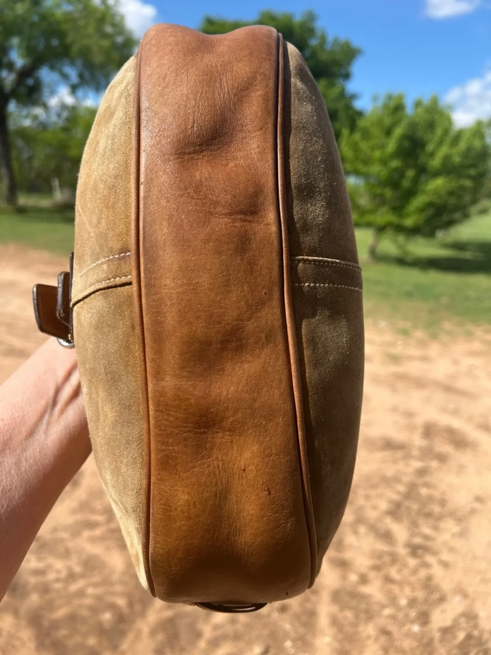 Coach  SOHO Vintage 7559 Suede Hobo Bag Tan Brown Leather Y2K Shoulder Bag GUC - Picture 7 of 16